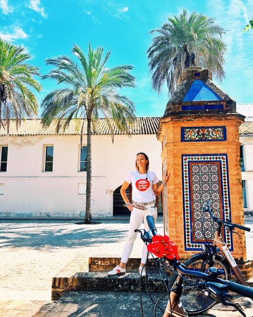 Seville: Dutch Cycling Highlights Tour with local guide - Timing, pace, and what to wear so you don’t feel rushed