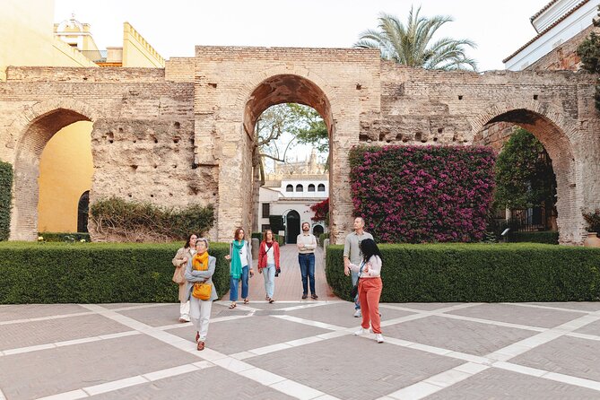 Seville Exclusive Beat the Crowds Guided Alcazar Before Opening - The practical details that make it smoother