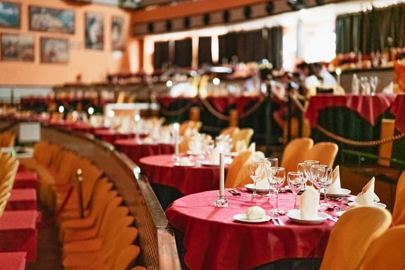 Seville: Flamenco at El Palacio Andaluz with Optional Dinner - Practical logistics that change your experience