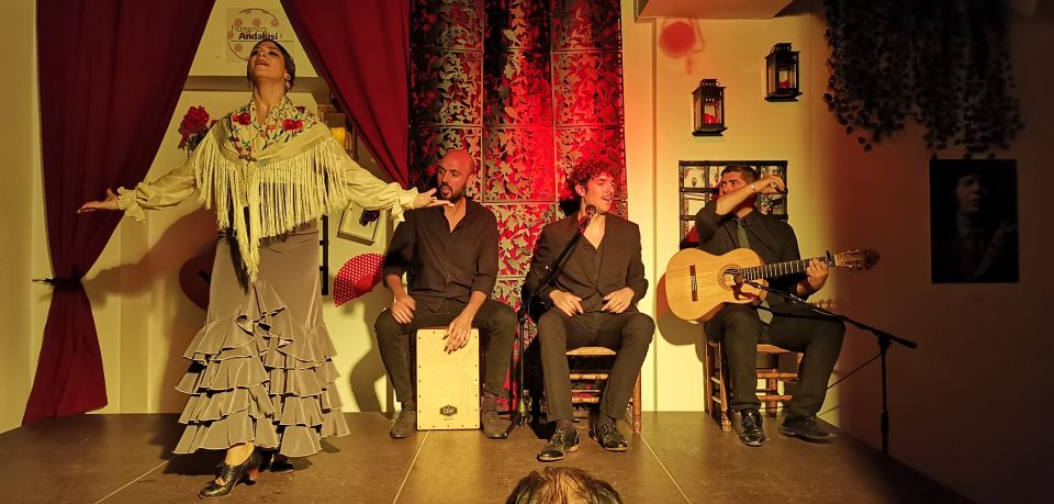 Seville: Flamenco Show at Tablao Flamenco Andalusí - Bulerías, soleás, alegrías: what changes from one style to the next
