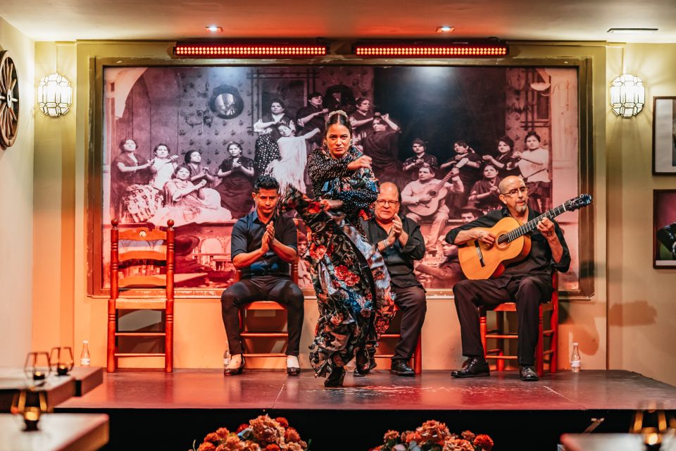 Seville: Flamenco Show with Andalusian Dinner at La Cantaora - La Cantaora in Seville: a small tablao vibe you can feel