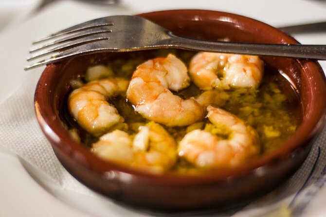 Seville Food Tour: Vermut, Churros & 10+ Tasty Local Dishes - Parque de María Luisa Plaza: Regionalism Architecture You Can Actually Notice