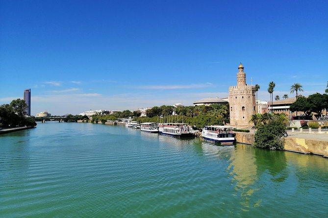Seville Full Day Tour - Royal Alcázar, Cathedral, and Torre Giralda: the monument core of the day