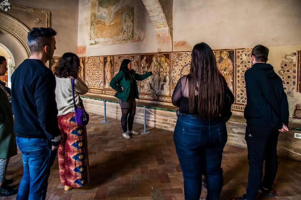 Seville: Game of Thrones and Roman Empire Italica Tour - Casa de los Pájaros: small details that make the ruins feel human