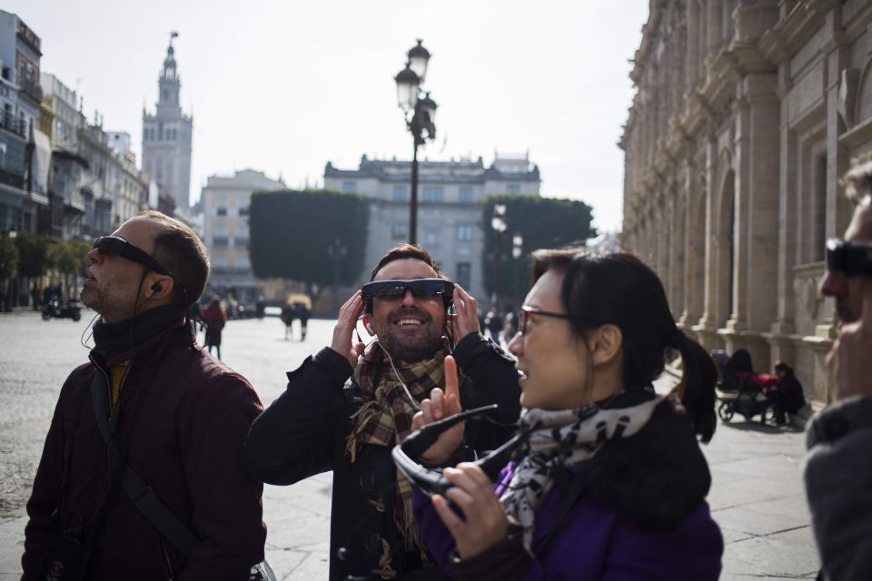 Seville: Guided City Walking Tour with 3D contents - The guide matters more than you’d think