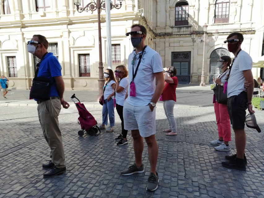 Seville: Guided City Walking Tour with 3D contents - Who this tour suits best (and who should skip it)
