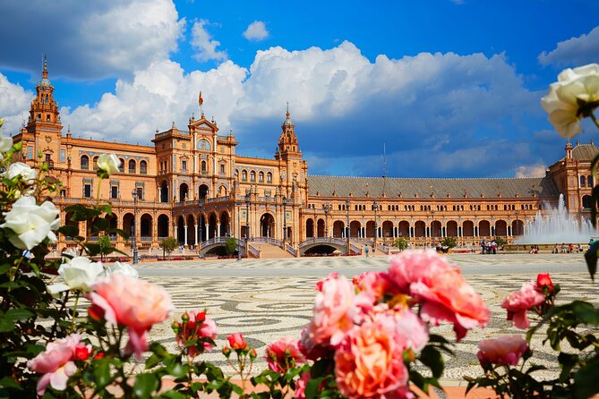 Seville Guided Small-Group Walking Tour - Real Alcázar exterior and Archivo General de Indias: palaces and paperwork