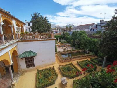 Seville: Guided visit of the Casa de Pilatos with entrance tickets - Guided visit layout: what 1.5 hours actually feels like