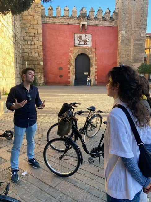 Seville: Highlights Bike Tour - Plaza de España and the María Luisa Gardens area