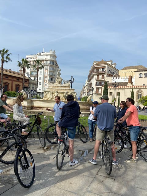Seville: Highlights City Bike Tour - Cathedral Area Panoramas: Big Church Energy Without the Ticket Pressure
