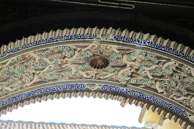 Seville Highlights Tour - The Old Jewish Quarter: Getting Texture Between Big Sights