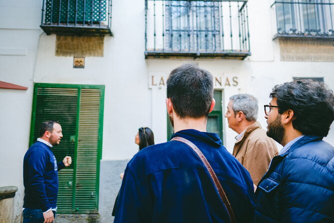 Seville Jewish Quarter Small-Group Walking Tour: History & Gems - Jardines de Murillo: a quieter passage with neighborhood meaning