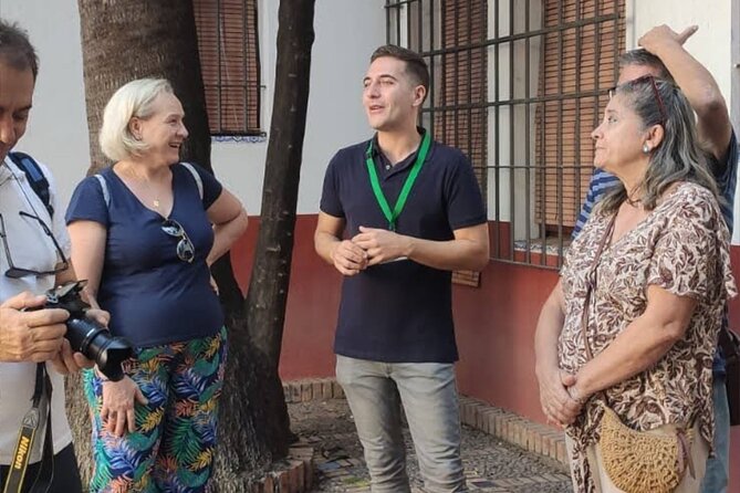 Seville Jewish Quarter Tour (Private Tour) - Jardines de Murillo: The Romantic Break in the Middle of the Walk