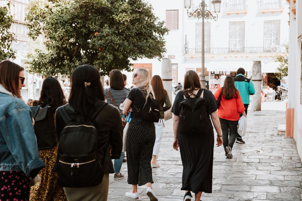 Seville Jewish Quarter walking tour: Santa Cruz District - The first squares: Plaza del Triunfo into Plaza de la Alianza