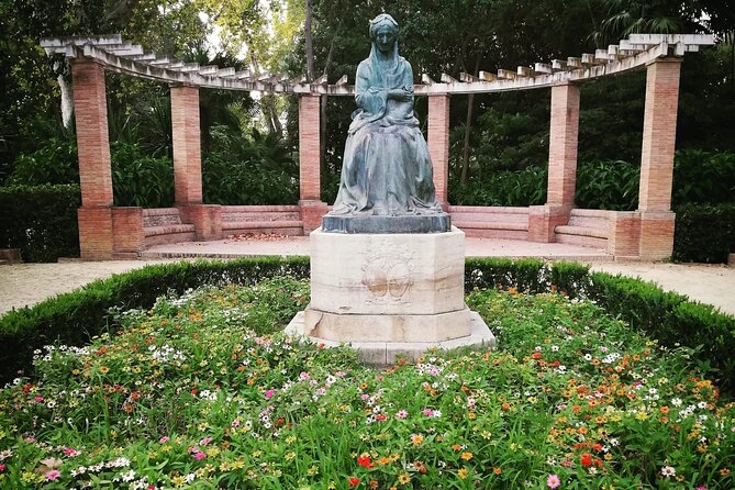 "Seville: Love At First Sight" Private Tour - Triana market stop (free), with one clear limitation