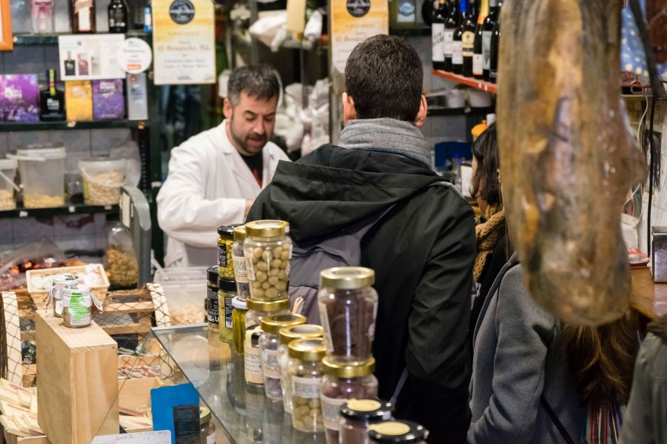 Seville: Morning Market & Tapas Tour - Palacio Marqueses de la Algaba: when food walk meets architecture
