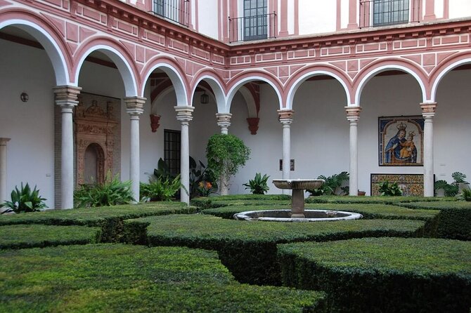Seville Museum of Fine Arts 2-Hour Guided Tour - Guides Make the Difference: Julio and Yohanna’s Approach