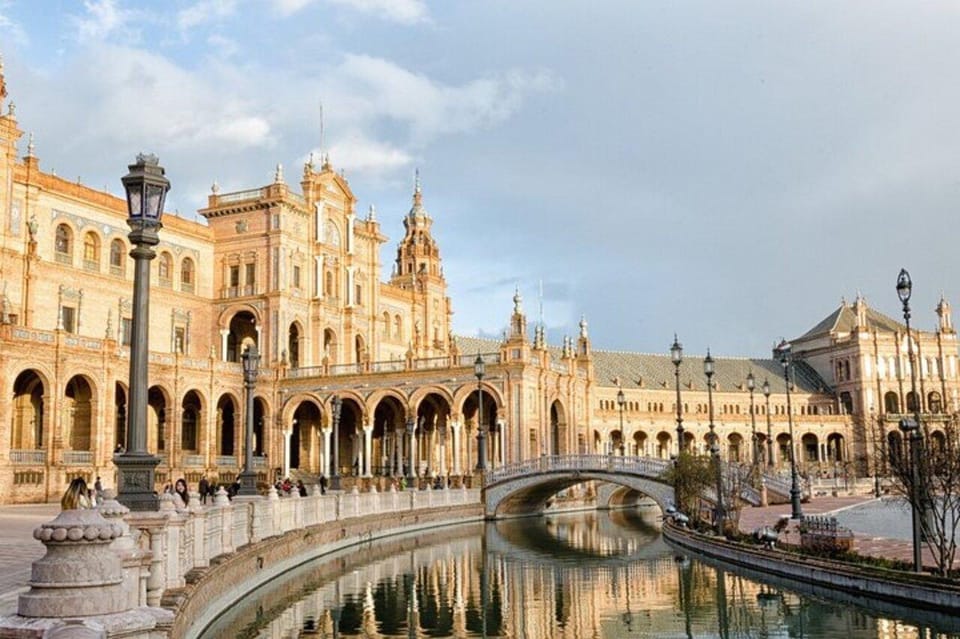 Seville: Must-See Attractions Walking Tour - A Two-Hour Route That Makes Seville Click