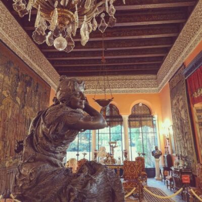 Seville: Palacio de Las Dueñas Entry Ticket and Guided Tour - The Alba Family Story You’ll Hear Between Courtyards