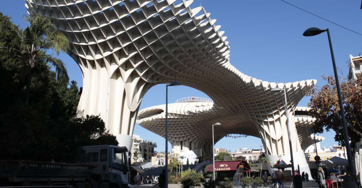 Seville: Palacio de Las Dueñas, La Macarena & Las Setas Tour - Key points before you go