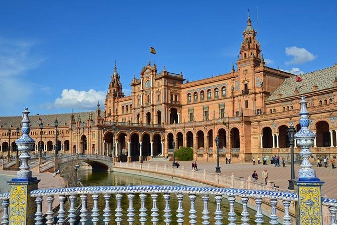 Seville Panoramic Walking Tour - The Real Alcázar: What You Learn Even Without Entering