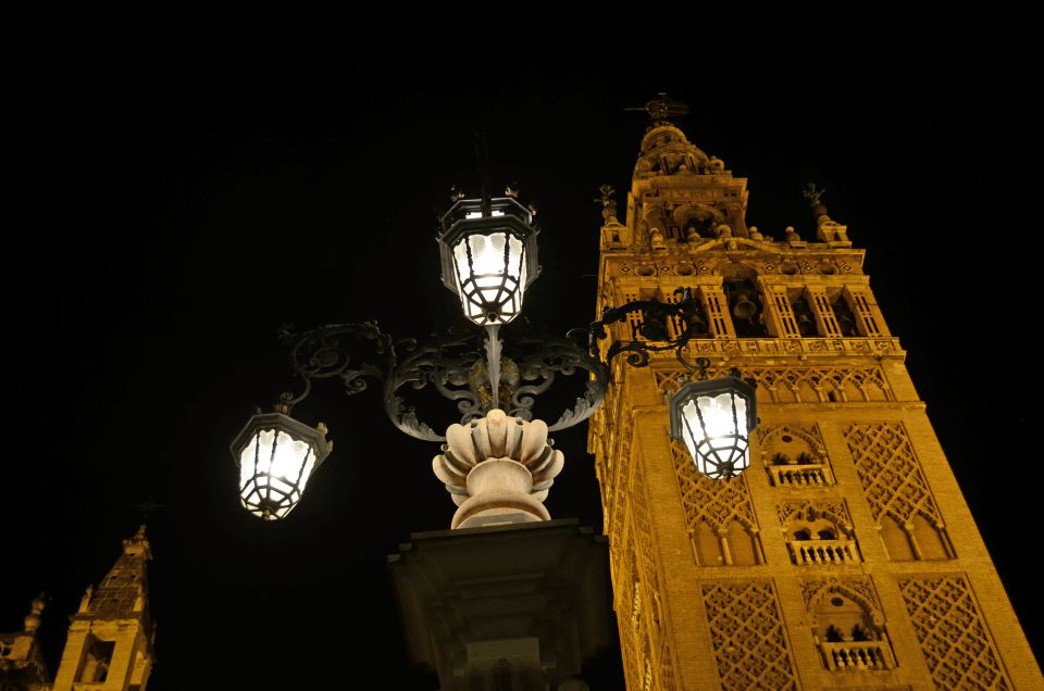 Seville: Paranormal Walking Tour in Spanish - Price and value: is $14 worth your night?