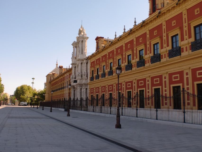 Seville: Private E-Bike City Highlights Tour - Key things you’ll notice on this Seville e-bike ride