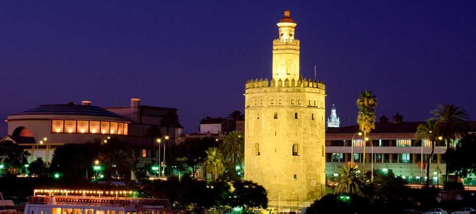 Seville: Private E-Bike City Highlights Tour - Meeting up in the heart of Seville, then getting safely rolling