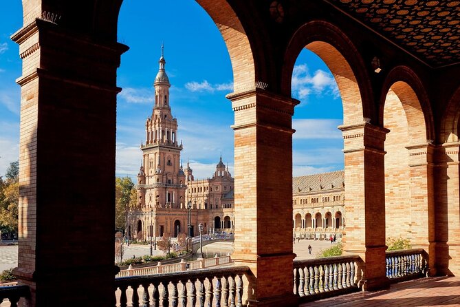 Seville Private Tour with Alcazar, Cathedral, Casa de Pilatos - Santa Cruz streets: classic landmarks at walking pace