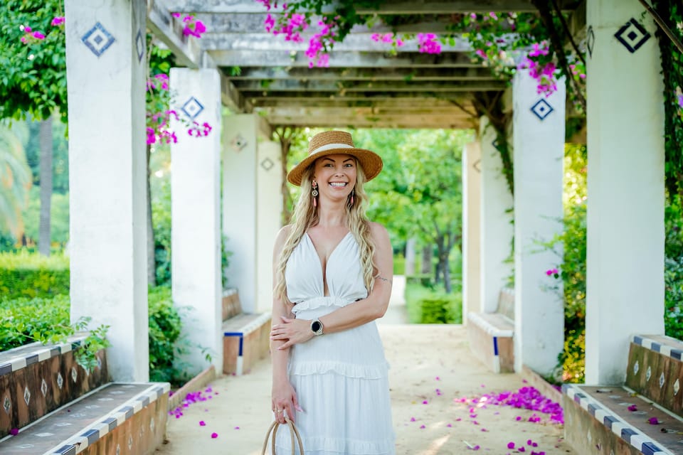 Seville: Professional Photoshoot - Weather and access changes: when plans need a pivot