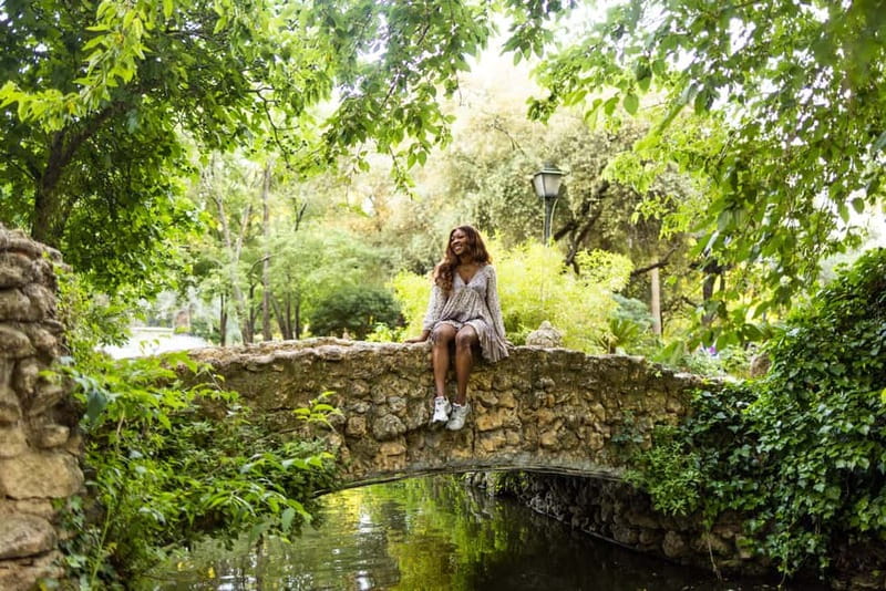 Seville: Professional Photoshoot and Video - How the photographer keeps the session easy (and fun)