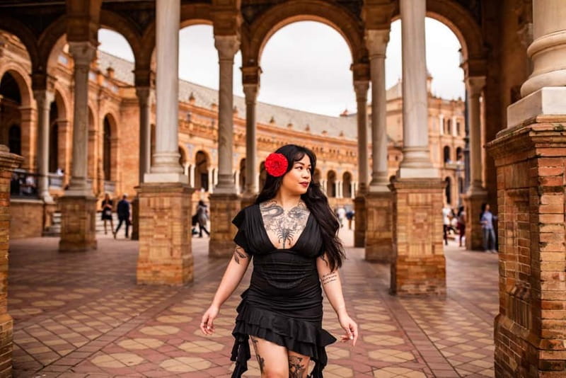 Seville: Professional Photoshoot and Video - Price and value: $46 per group up to 7