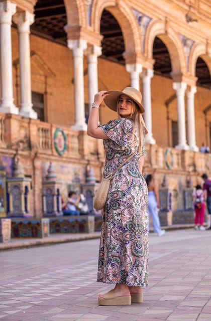 Seville: Professional Photoshoot at Plaza de España - Key things I’d bet on before you book