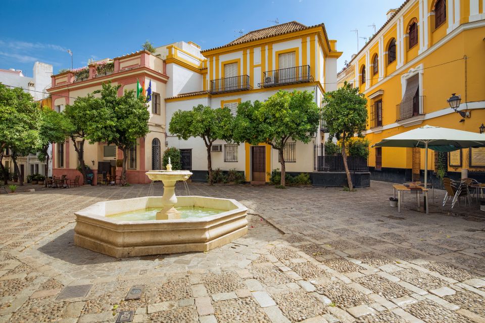 Seville: Relaxing City Bike Tour with a Tour Guide - Key things to know before you pedal