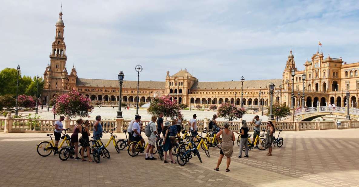 Seville: Relaxing City Bike Tour with a Tour Guide - Plaza Santa Cruz: the old quarter that sets the tone
