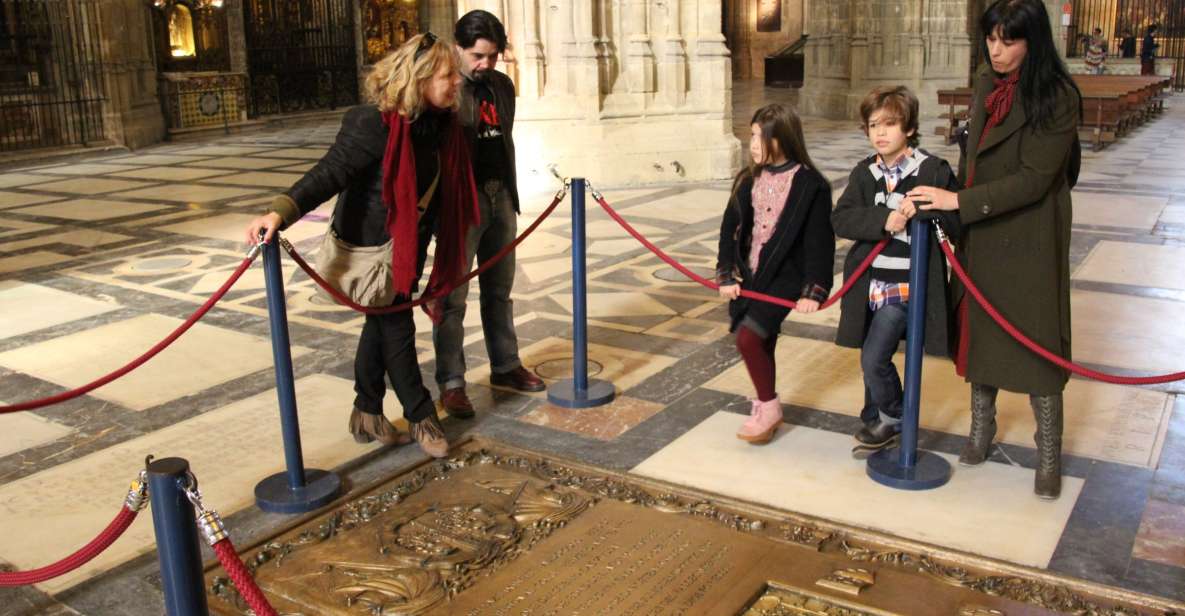 Seville: Royal Alcazar, Cathedral and Giralda Tower Tour - Seville Cathedral: Inside the Great Hollow Mountain and Its Artworks