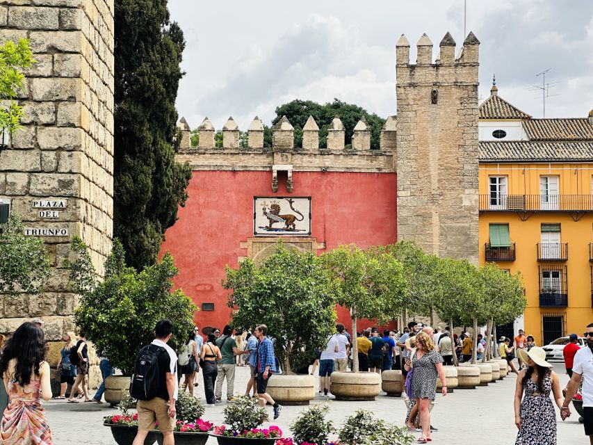Seville: Royal Alcazar Guided Tour - Ambassadors’ Hall: the room that sets the tone