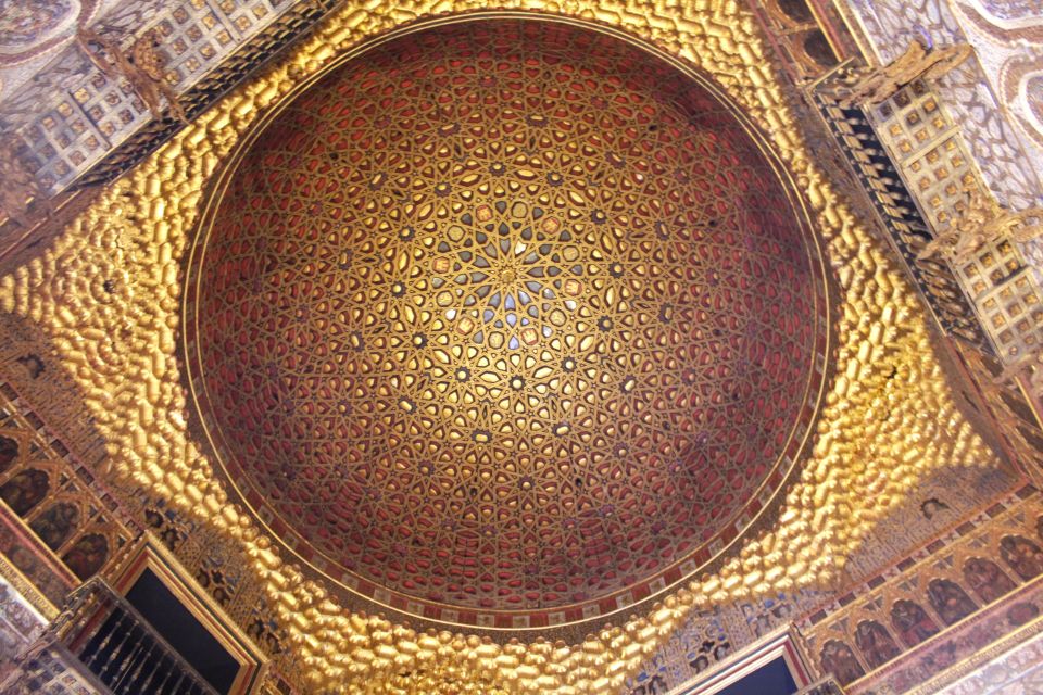 Seville: Royal Alcazar of Seville Tour - Arabic tiles, doors, domes, and fountains: where to focus your attention