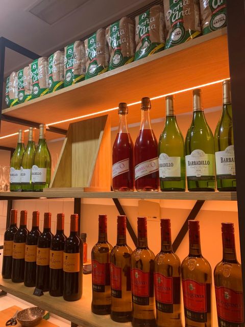 Seville: Sherry Wine Tasting with Light Snacks - Why sherry tasting belongs in Seville