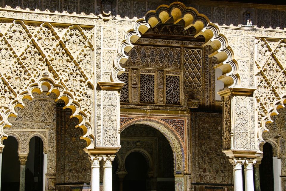 Seville: Small-Group Alcázar Guided Tour & Entry Ticket - Key things that make this Alcázar tour worth your time