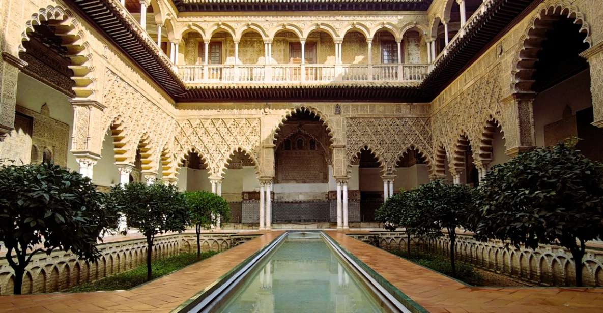 Seville: Small-Group Alcázar Guided Tour & Entry Ticket - Why the Alcázar makes more sense with a guide in your ear