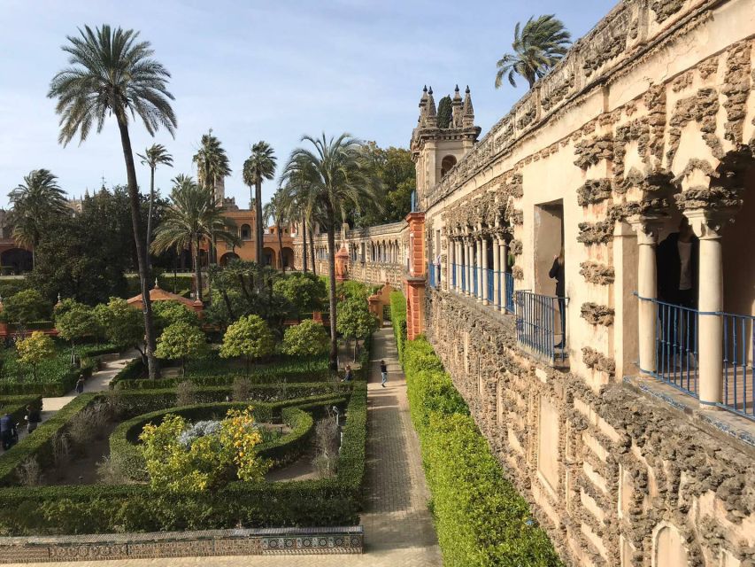 Seville: Small-Group Alcázar Guided Tour & Entry Ticket - House of Trade and Admiral’s Room: Seville’s world role in plain language
