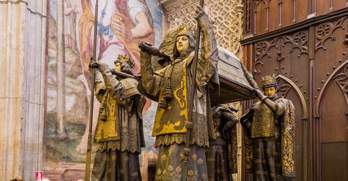Seville: Small-Group Cathedral and Giralda Tour with Tickets - Entering Seville Cathedral smoothly with fast-track tickets