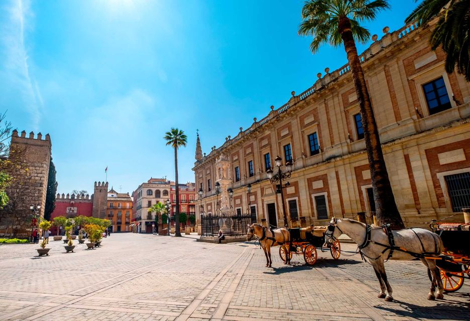 Seville: Small-Group City Highlights Walking Tour - A two-hour primer on Seville’s power centers