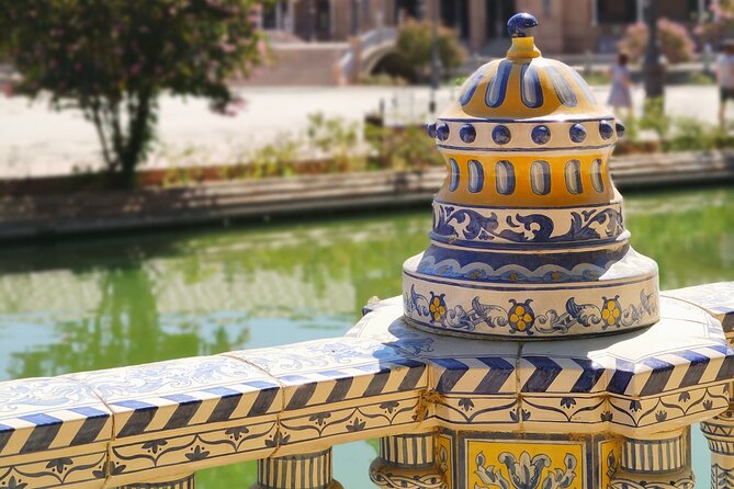 Seville Small-Group Monumental Highlights Walking Tour - A Two-Hour Preview of Seville’s Power Centers