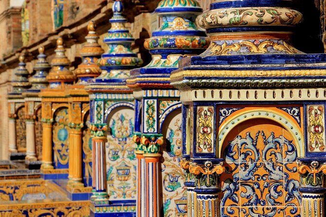 Seville Small-Group Monumental Highlights Walking Tour - Giralda and the Former Mosque: Layers of Faith in One View