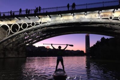 Seville: Sunset in Paddle Surf - Meeting at C. Betis 19 and staying low-stress