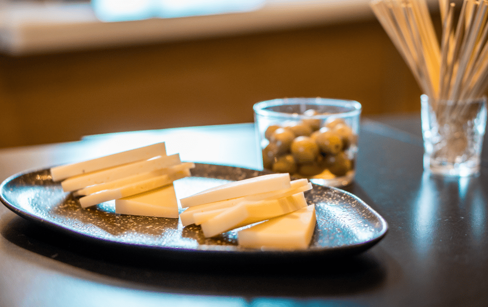 Seville: Tapas and Sangria Tasting - Key highlights at a glance