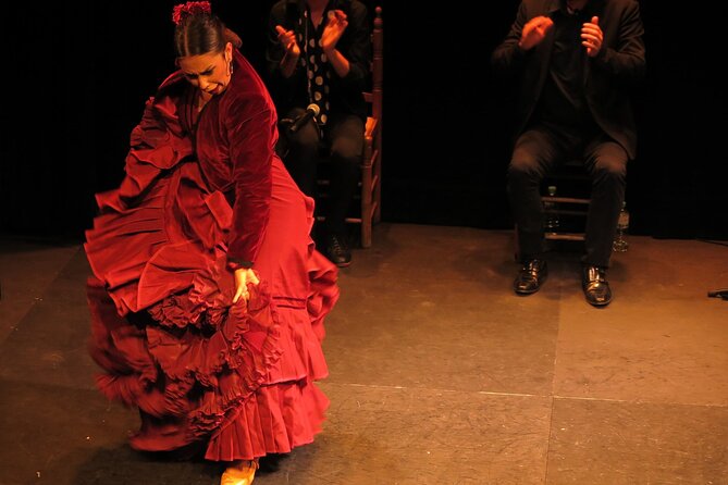 Seville Tapas Tour & Authentic Flamenco Show - Triana first: why the walk matters in Seville flamenco