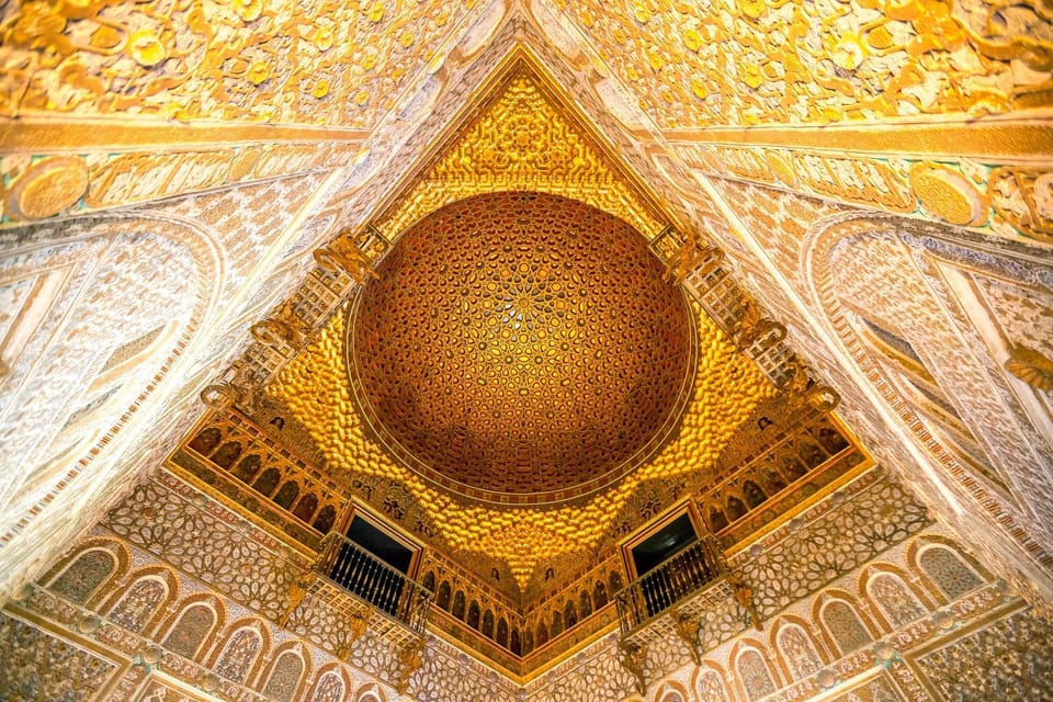 Seville: Tour Alcázar, Cathedral & Giralda Priority Access - Royal Alcázar: the oldest active royal palace in Europe